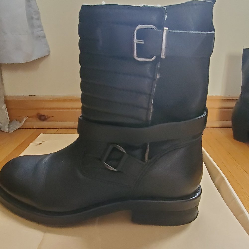 Zara motorcycle boots size 7.5